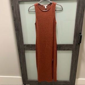 NWOT Midi dress with front slit, XS
